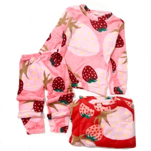 بلوز شلوار حوله‌ای توت‌فرنگی