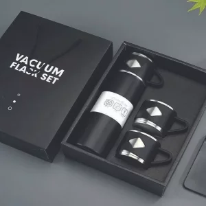 فلاسک مدل کادویی VACUUM FLASK SET گنجایش 0.5 لیتر به همراه لیوان مجموعه 3 عددی