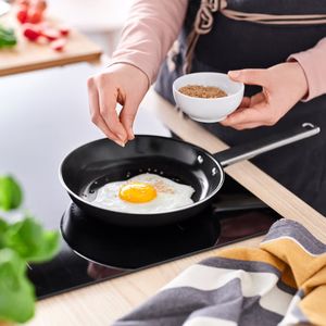 ماهیتابه 20 سانتی ایکیا GULDÖRING  نچسب