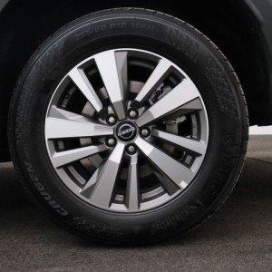 NISSAN PATHFINDER S 4X4