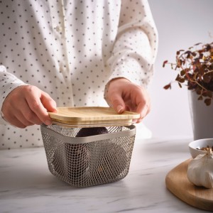سبد نگهداری غذای ایکیا IKEA 365+ با درب – فلز و بامبو، مربع