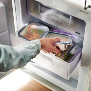 ظرف غذای درب‌دار استیل ایکیا IKEA 365+ مدل مربع 600 میلی‌لیتر