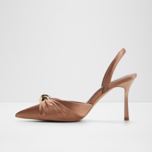 Larsynn Womens Heeled Shoes