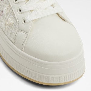 Derissi Womens Sneakers