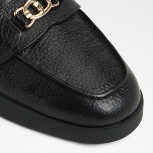 Myriana Womens Flat Sandals