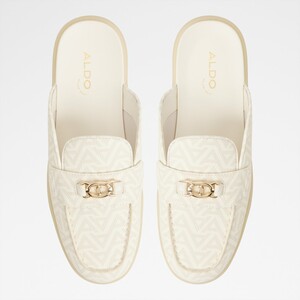 Myriana Womens Flat Sandals