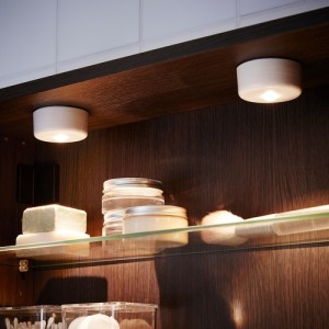 نورافکن LED و گیره ایکیا STOTTA