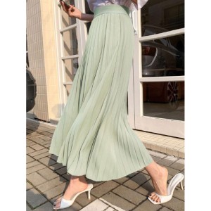 SHEIN DAZY Solid Color Pleated Skirt