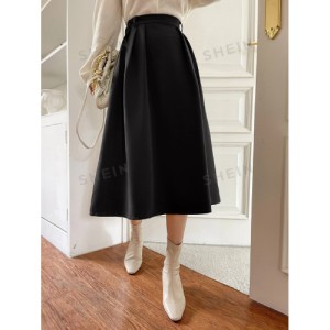 SHEIN DAZY Solid Color Pleated Skirt