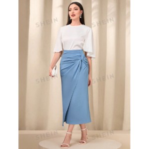 SHEIN Modely Twist Front Wrap Hem Solid Skirt