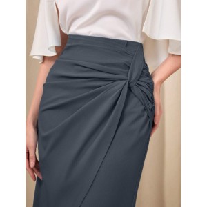 SHEIN Modely Twist Front Wrap Hem Solid Skirt