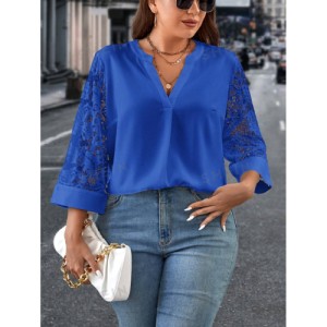 SHEIN Clasi Plus Size Women's Lace Patchwork Notched Neckline Blouse