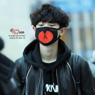 ماسک هلوگرامی طرح bear قرمز