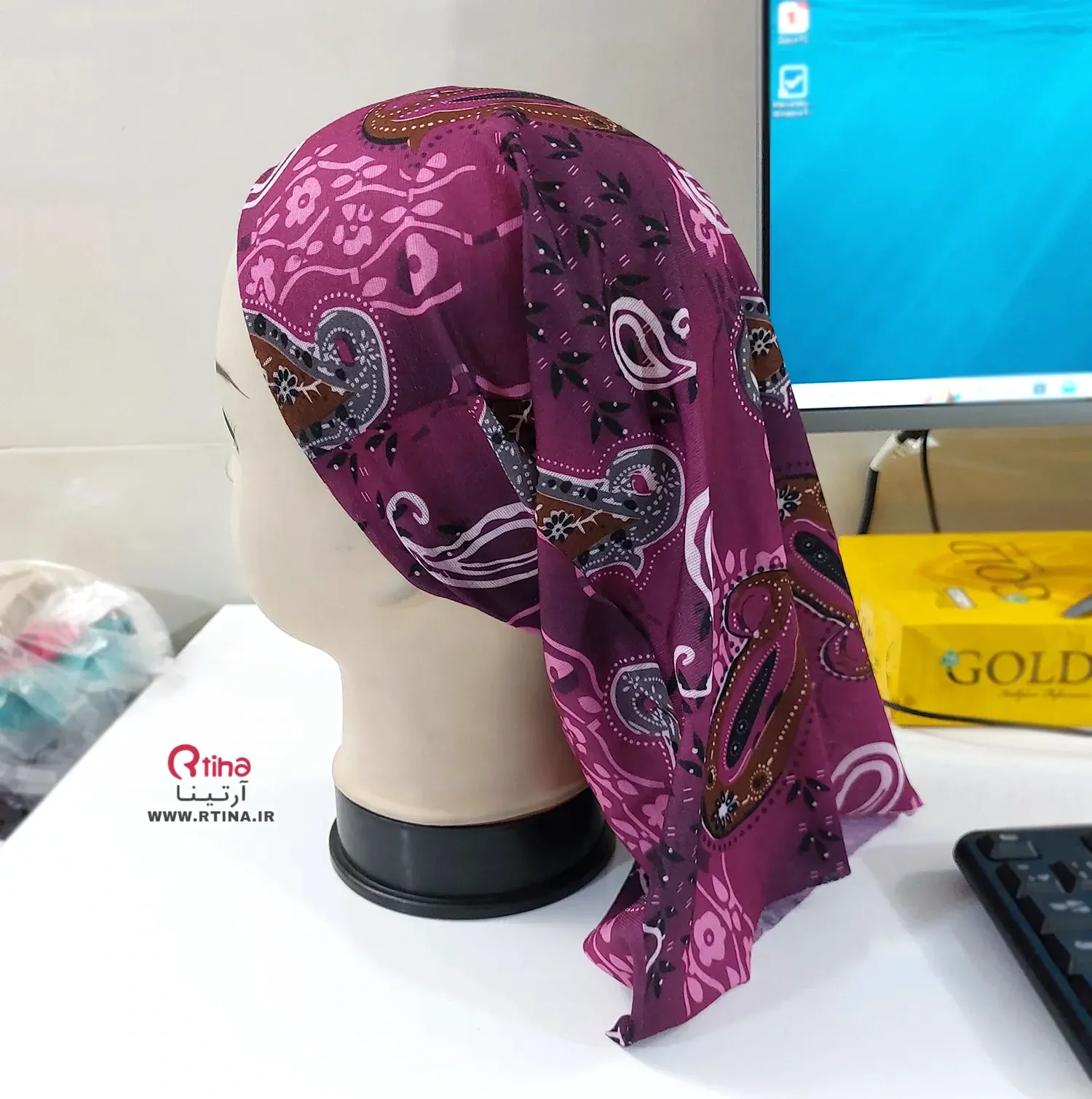 اسکارف زنانه در فروشگاه اینترنتی آرتینا