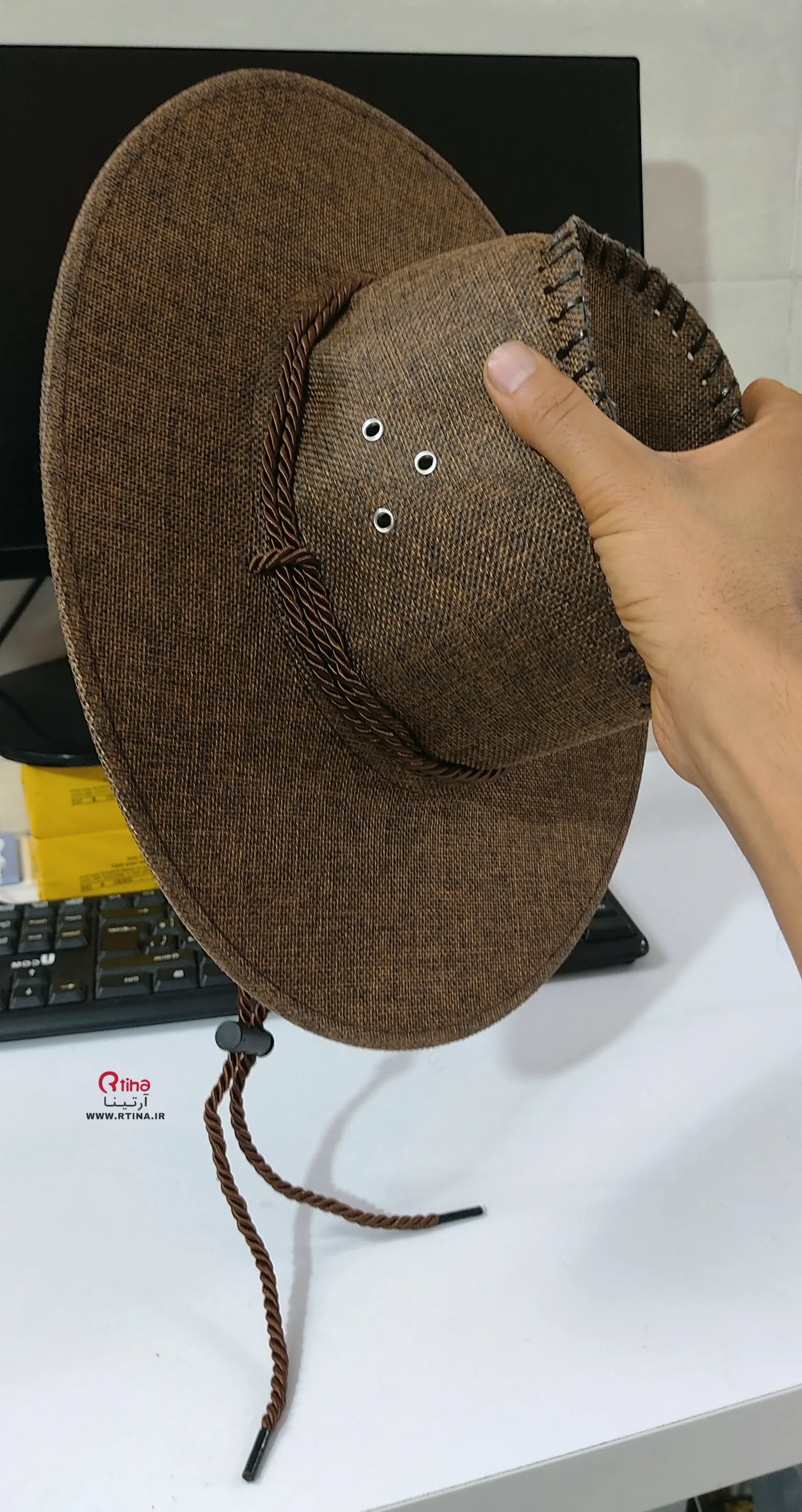 کلاه کابویی مناسب طبیعت‌گردی