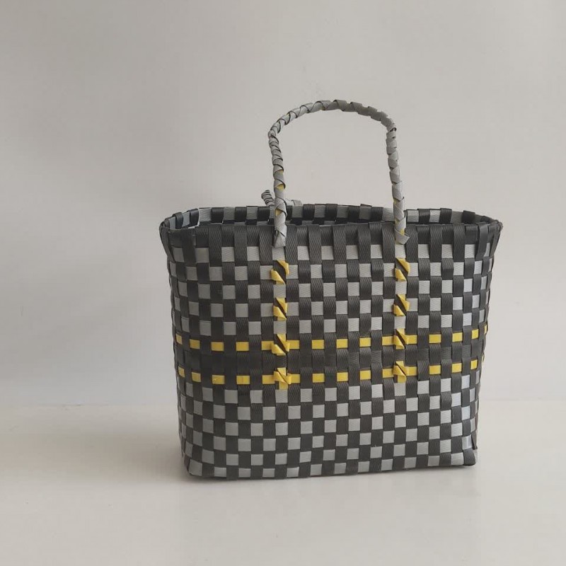 سبد و ساک حصیری تارو پودی - انتخابی شیک و کاربردی برای هر خانه