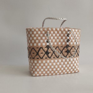 سبد و ساک حصیری تاروپودی - انتخابی مناسب برای هر فضایی