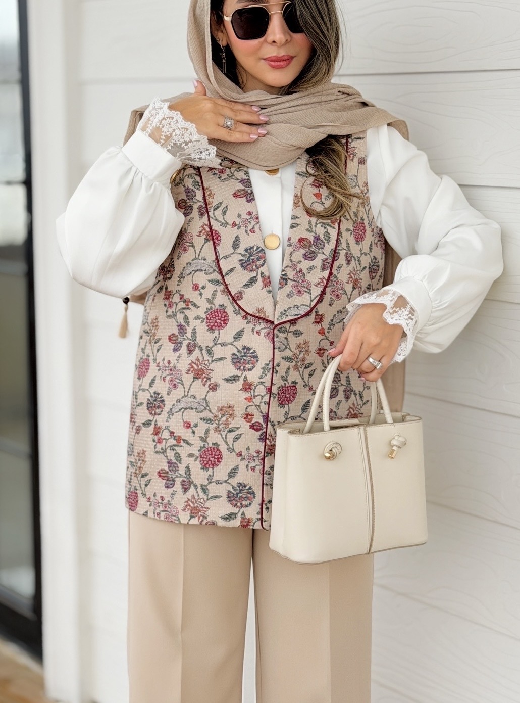 وست زنانه مدل توران