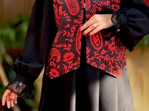 جلیقه سنتی زنانه؛ نماد ظرافت، هنر و هویت ایرانی