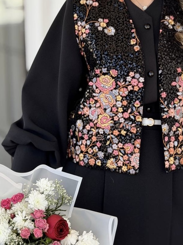 وست زنانه مدل دیبا