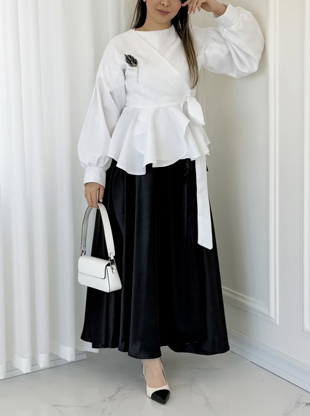 دامن زنانه نیم کلوش ساتن