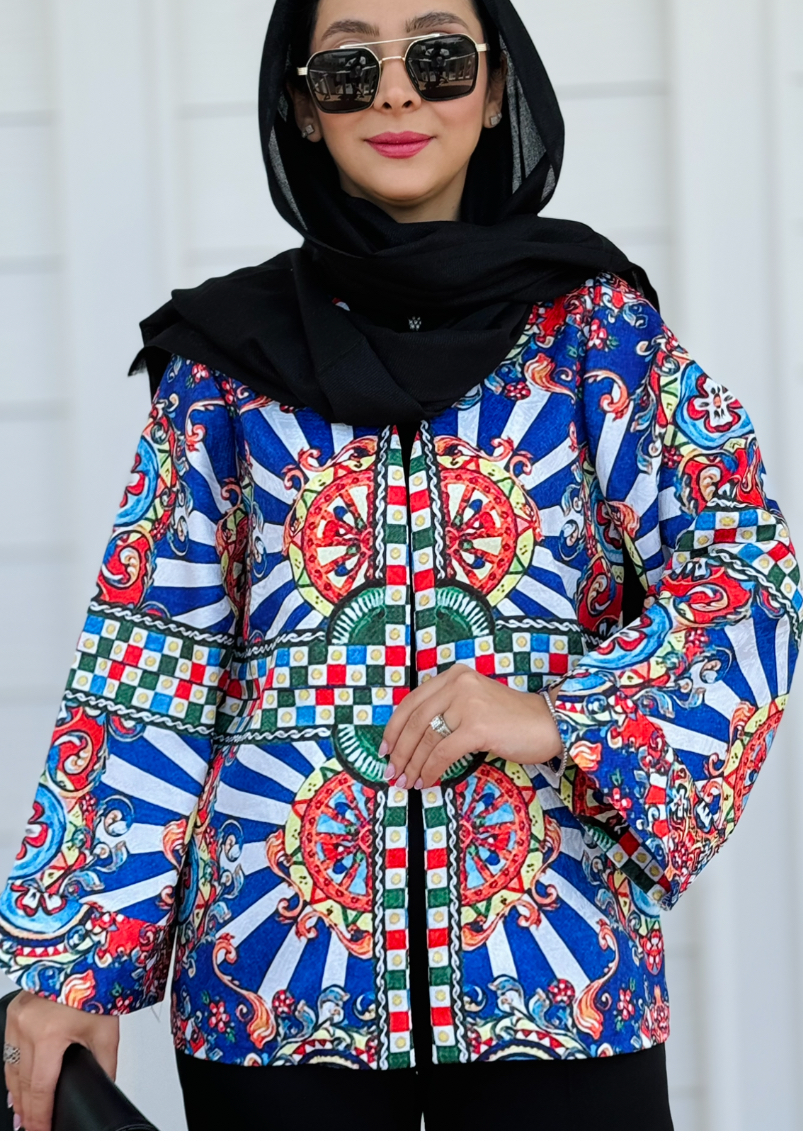 مانتو زنانه در رنگ‌های متنوع