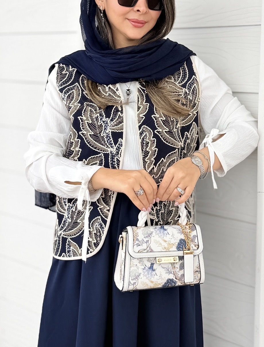 وست زنانه  سه تکه مدل برگ(ارسال فوری)