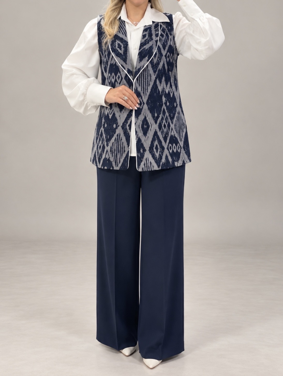 وست زنانه مدل آسمان(ارسال فوری)