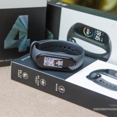مچ بند هوشمند شیائومی مدل Mi Band 4