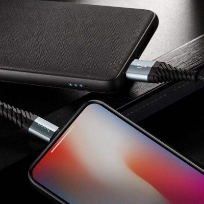 کابل تبدیل USB به لایتنینگ 1 متری هوکو X38