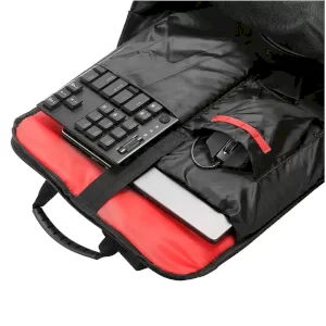 کیف لپ تاپ کترپیلار  15.6 اینچ مدل 149