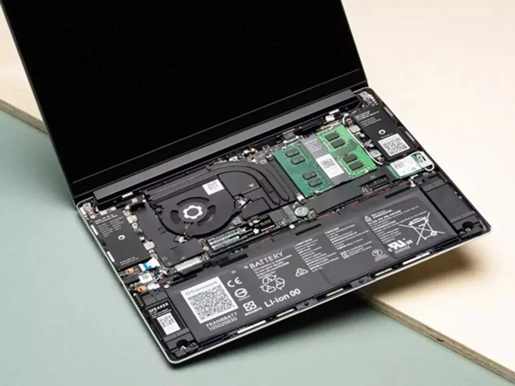 بهترین لپ تاپ استوک برای برنامه نویسی