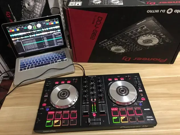 دستگاه دی جی 