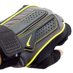 دستکش بدنسازی و کراس فیت  مردانه  نایکی مدلNike Men's  Fitday Bodybuilding Gloves