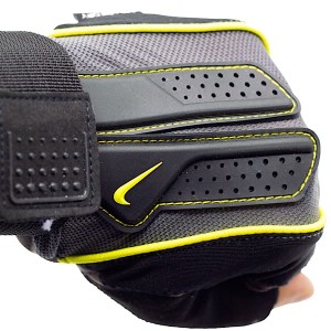 دستکش بدنسازی و کراس فیت  مردانه  نایکی مدلNike Men's  Fitday Bodybuilding Gloves