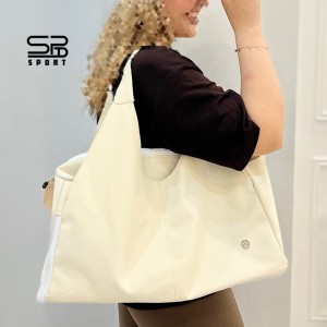 ساک ورزشی خفاشی لولولمون_ lululemon Bat-Style Sports Bag|مسترکوالیتی