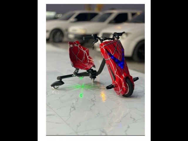 اسکوتر برقی دریفت اماراتی بلوتوثی فول ال ای دی