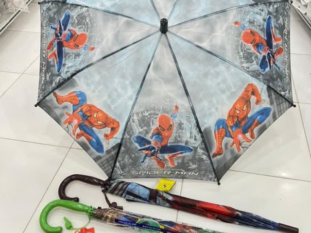 چتر وارداتی  طرح دار کیفت عالی سایز بچه گانه