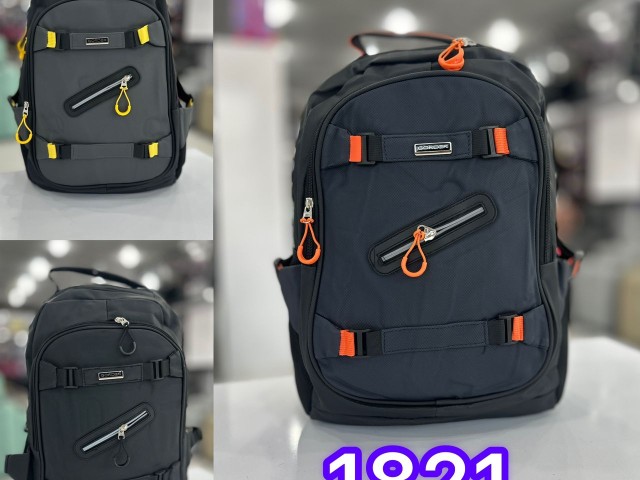 کوله پشتی خارجی با کیفیت عالی مدل ۱۸۲۱