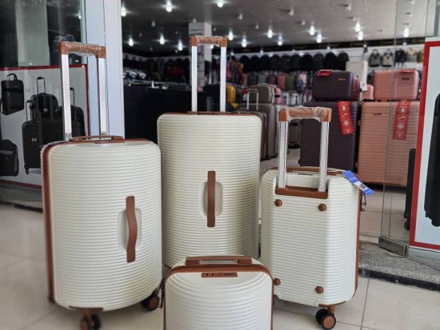 مجموعه چهار تکه چمدان