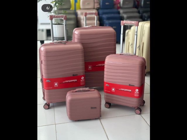 ست ۴ تکه چمدان وارداتی برند مونزا monza. جنس پلیپروپیلن ۱۰۰٪نشکن. رنگ رزگلد