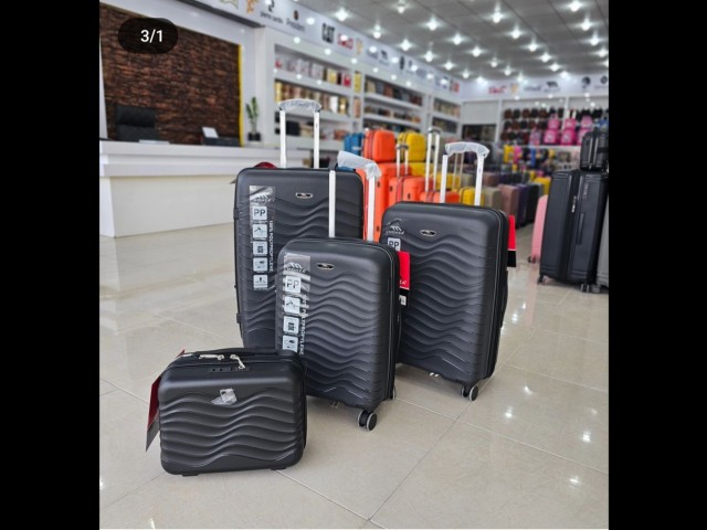 چمدان وارداتی برند مونزا فول آپشن  تخفیف ویژه پارسمون monza