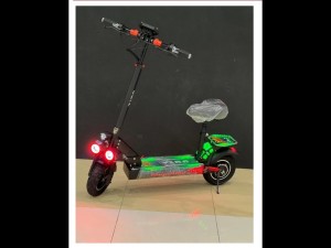 اسکوتر برقی تاشو ولرا مانیتور بزرگ کابین نوری 2024 دو نفره C10 E25pro max