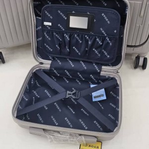 مجموعه سه عددی چمدان نشکن مارک پیژون pigeon جنس بدنه پروپیلن p.p کاملا نشکن سبک و مقاوم  در رنگ های مختلف