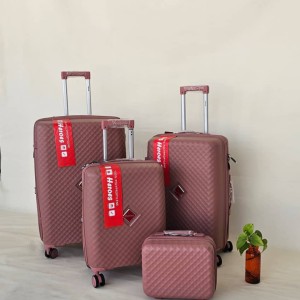 چمدان خارجی جنس پ پ نشکن مدل  13196 heroes