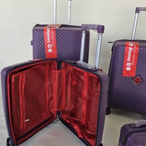 چمدان خارجی جنس پ پ نشکن مدل  13196 heroes