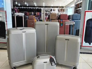 چمدان ۴ تکه برند تراک 4 pcs track suitcase pp