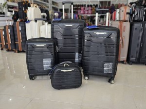 چمدان خارجی وارداتی برند summit سامیت (سومیت)مجموعه ۴ تاییدر ۸ رنگ