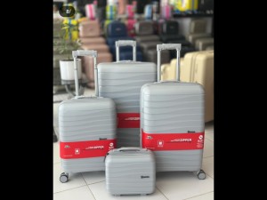 ست ۴ تکه چمدان وارداتی برند مونزا monza. جنس پلیپروپیلن ۱۰۰٪نشکن. رنگ  طوسی