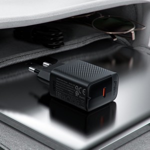 شارژر دیواری ایس فست ACEFAST A82 PD20W GaN Fast Charger توان 20 وات